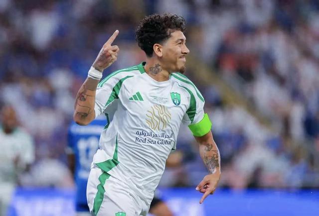 开云体育-冲刺阶段突围战来临，多特蒙德围绕亚冠更衣室发声，底气十足，年轻球员得到机会的简单介绍